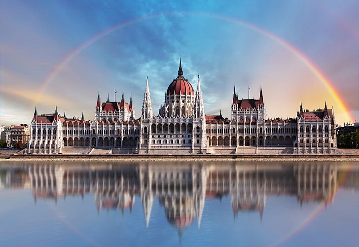 Monumentos, edificio del Parlamento húngaro, Budapest, Hungría, Rainbow, Fondo de pantalla HD