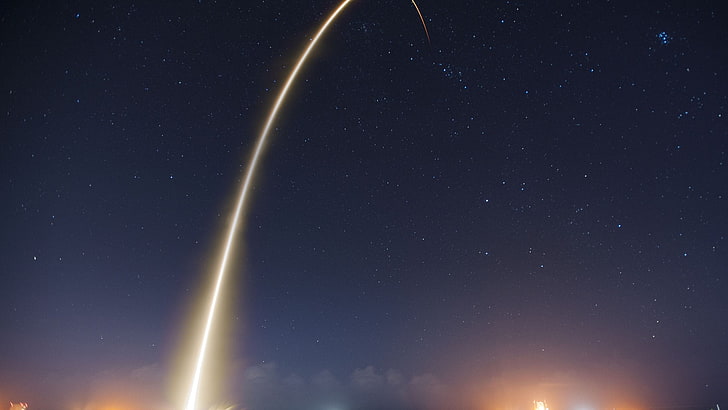 foto time-lapse del lancio di un razzo spaziale, scoperta, lancio, razzo, decollare, cielo, spazio, stelle, Sfondo HD