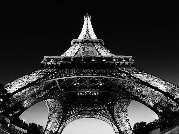 Айфелова кула, Париж, черно, бяло, Айфелова кула, Париж, Франция, градски пейзаж, гледка на червей, HD тапет
