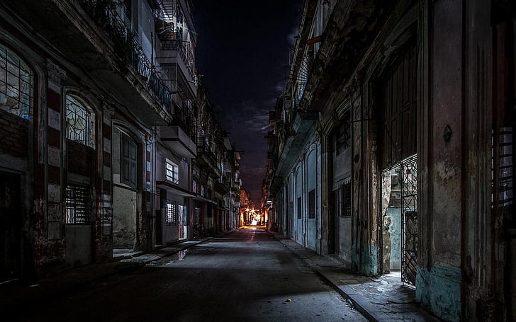 Pasillo durante la noche, paisaje, calle, urbano, La Habana, Cuba, luces, arquitectura, ciudad, Fondo de pantalla HD