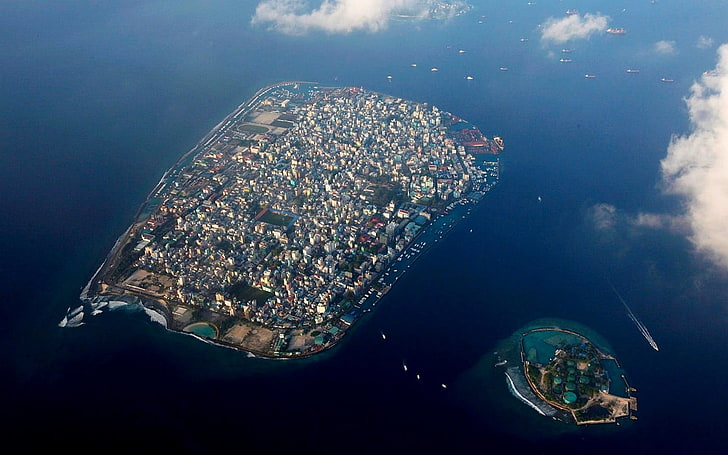 городской остров, пейзаж, фотография, природа, остров, вид сверху, море, облака, Мальдивы, город, HD обои