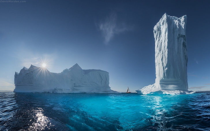 natureza, paisagem, Gronelândia, gelo, mar, raios de sol, azul, torre, água, turquesa, verão, iceberg, ciano, ondas, luz solar, barco, sol, HD papel de parede