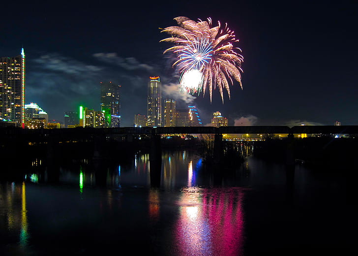 1080p, 4th-of-july-fireworks, art, beautiful, city, color, colorful, cool, image, Hd, water, HD wallpaper