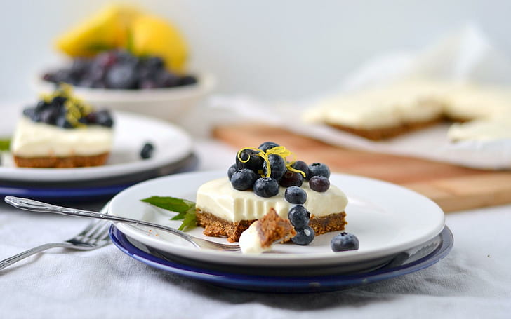 Blueberry tart, raspberry cake, photography, 1920x1200, blueberry, tart, HD wallpaper