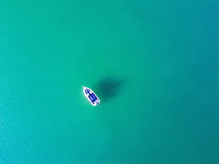 white and blue boat, sea, blue, water, boat, nature, turquoise, aerial view, simple, HD wallpaper
