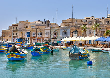 Malte, Marsaxlokk, Malte, Marsaxlokk, la ville, la mer Méditerranée, bateau, jetée, maisons, bâtiments, Fond d'écran HD HD wallpaper