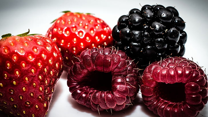 strawberries, blackberries, raspberries, HD wallpaper