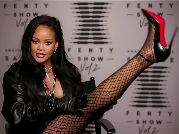 Rihanna, şarkıcı, abanoz, kadınlar, siyah kadınlar, siyah çoraplar, yüksek topuklu ayakkabılar, ünlü, esmer, kırmızı ruj, HD masaüstü duvar kağıdı