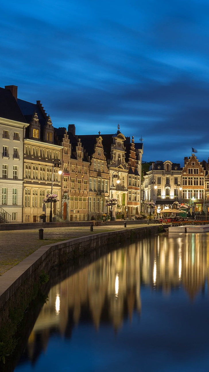 braun gestrichene Häuser, Gebäude, Drehzapfen, Belgien, Gent, HD-Hintergrundbild, Handy-Hintergrundbild