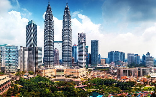Petronas Kuleleri Kuala Lumpur Gökdelen, Petronas Kulesi, Malezya, Dünya, Kent Manzaraları, Şehir Manzaraları, Şehir, Malezya, Kuala Lumpur, HD masaüstü duvar kağıdı HD wallpaper