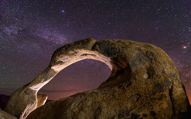 Rock Stone Arch Stars Night HD ، طبيعة ، ليل ، نجوم ، صخرة ، حجر ، قوس، خلفية HD