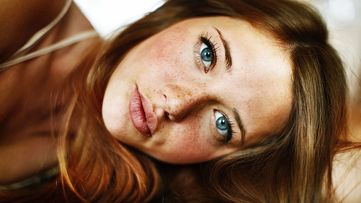 руса коса на жена, червенокоса, сини очи, модел, лунички, Линдзи Хансен, HD тапет