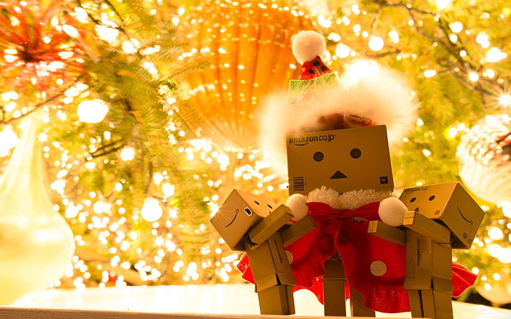 danbo santa claus-Holiday theme HD Wallpapers, Danbo cardboard box robot, HD wallpaper