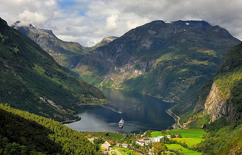 body of water, nature, lake, mountains, Norway, landscape, fjord, cruise ship, forest, villages, hotel, summer, clouds, water, Geiranger, Stranda, HD wallpaper HD wallpaper