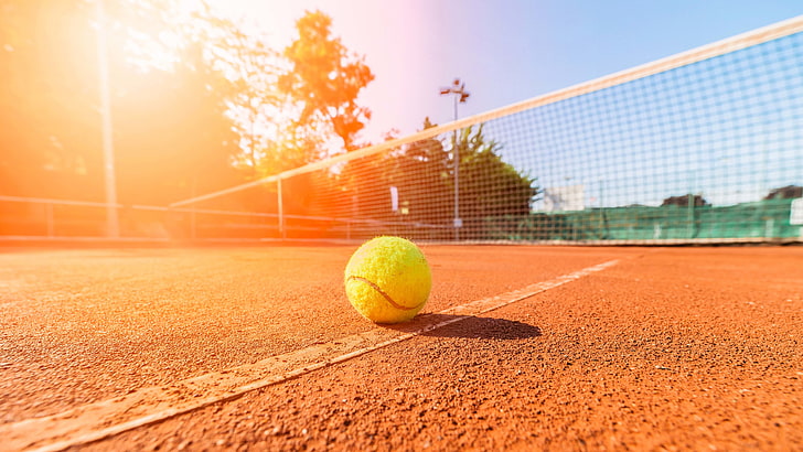 yeşil tenis topu, alan, yaz, gökyüzü, makro, manzara, ağ, kalmak, top, pozitif, bulanıklık, hat, gün, stadyum, tenis, tuğla, güneş, top, bebek, kaplama, mahkeme, duvar kağıdı, oyun, HD masaüstü duvar kağıdı