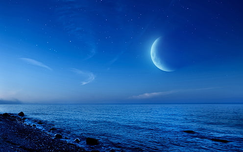 พระจันทร์เสี้ยวเหนือผืนน้ำศิลปะดิจิทัลกลางคืนชายหาดดวงจันทร์ท้องฟ้า, วอลล์เปเปอร์ HD HD wallpaper