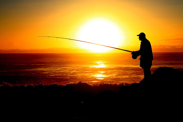 silueta del hombre, mar, cielo, sol, puesta de sol, pescador, silueta, caña, Fondo de pantalla HD