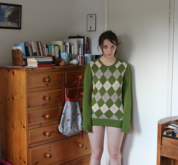 imogen dyer sweater, HD wallpaper