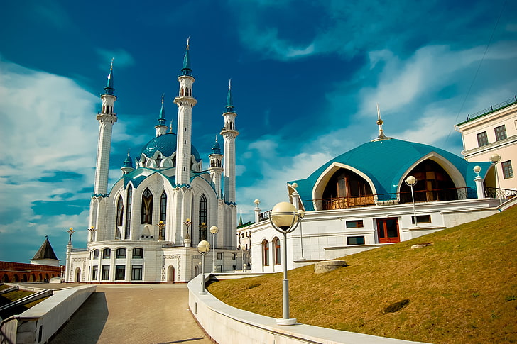 白と青緑のタージマハル、クレムリン、モスク、カザン、青空、タタールスタン、クルシャリフ、 HDデスクトップの壁紙