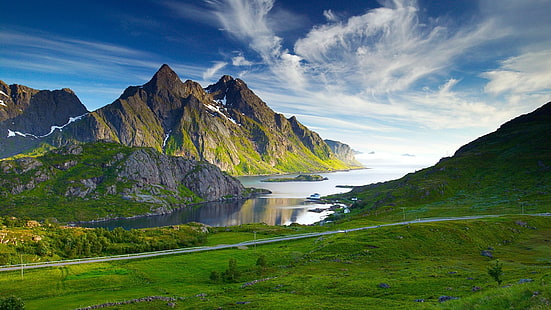 горы, дорога, облака, залив, море, остров, трава, грин, природа, пейзаж, HD обои HD wallpaper