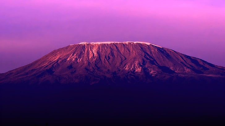 fenomen, afrika, lila himmel, nationalpark, Kilimanjaro National Park, Mount Kilimanjaro, Tanzania, geologiskt fenomen, bergslandskap, himmel, vulkanisk landform, morgon, högland, sköldvulkan, atmosfär, gryning, vulkan, stratovulkan, HD tapet