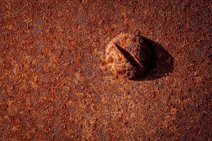 rusted brown steel screw bolt, macro, metal, bolt, rust, HD wallpaper