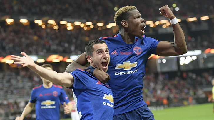 kemeja leher awak biru pria, Paul Pogba, sepak bola, Manchester United, Wallpaper HD