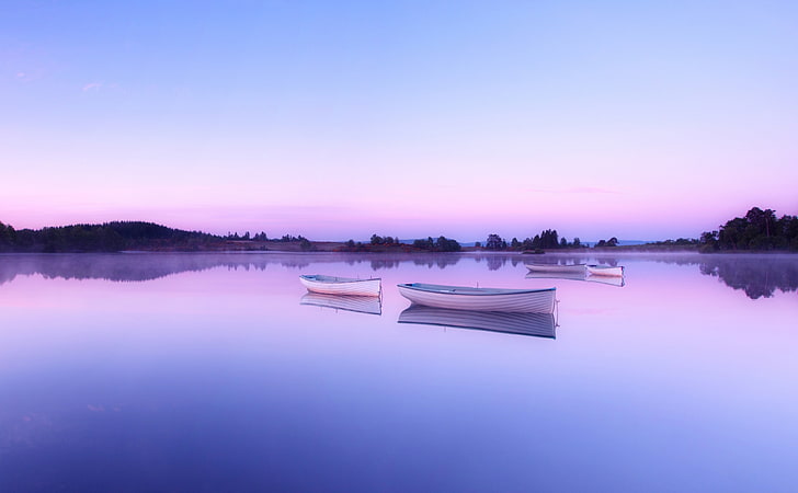Boats, two white canoes, Europe, United Kingdom, Sunrise, Nature, Beautiful, Scenery, Boats, Calm, Amazing, Scotland, Outdoors, Peaceful, Tranquility, Waterscape, Impressive, stunning, marvelous, Outstanding, remarkable, trossachs, extraordinary, astonishing, lochrusky, HD wallpaper