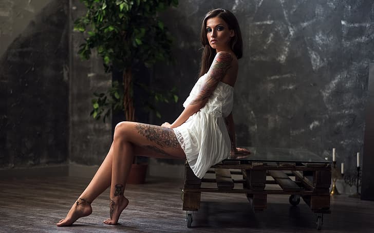 look, girl, sexy, pose, wall, model, plant, portrait, candles, makeup, figure, dress, tattoo, hairstyle, brown hair, legs, beautiful, sitting, in white, table, the room, bokeh, barefoot, ALEX80 Alexhard, HD wallpaper