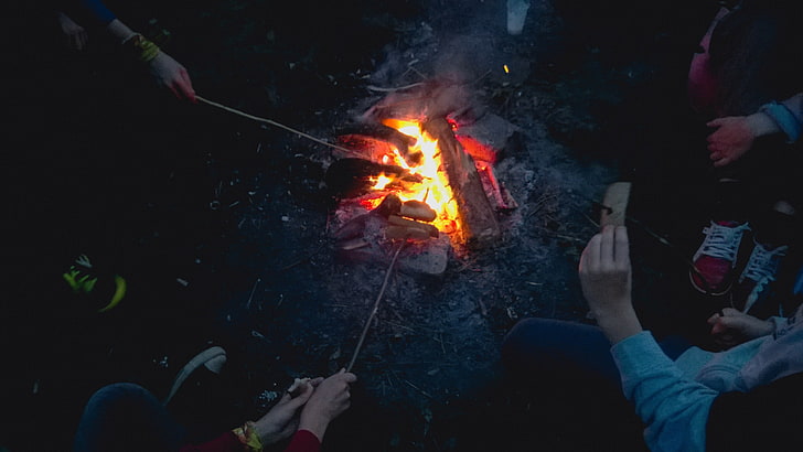 stos drewna opałowego, camping, ognisko, Tapety HD