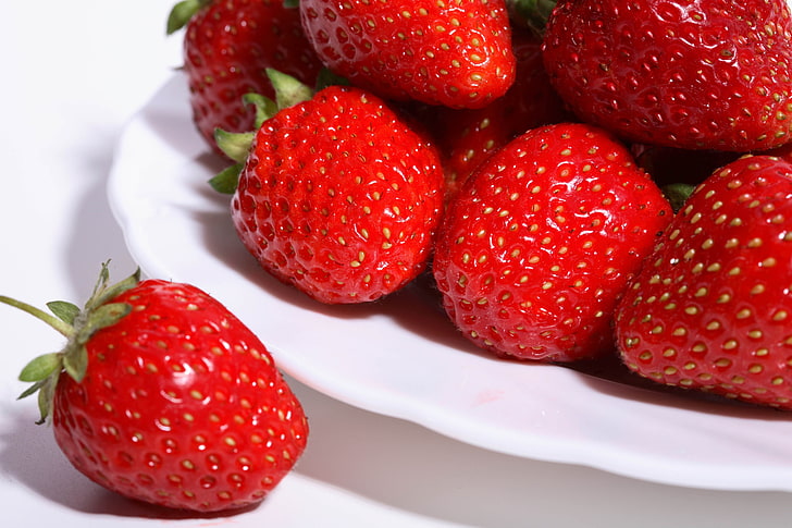 strawberry fruits, strawberries, lots, berries, plate, HD wallpaper
