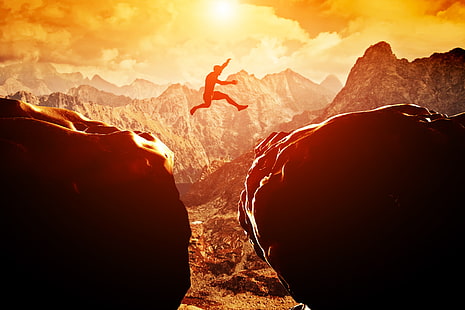 شخص يقفز على الجرف ورق الجدران الرقمي ، غروب الشمس ، القفز ، الصخور ، المغامرة، خلفية HD HD wallpaper
