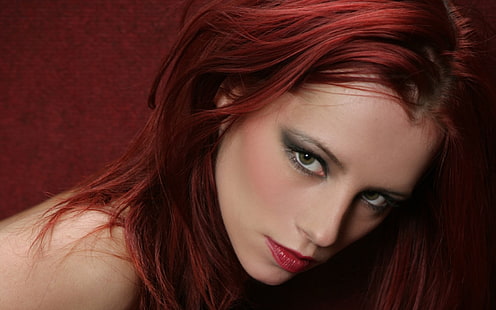 여자 빨간 빨간 머리 사람들 아리엘 파이퍼 엷은 얼굴 1680x1050 사람들 빨간 머리 HD 아트, 빨강, 여성, HD 배경 화면 HD wallpaper