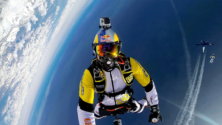 casco integral amarillo y negro para hombre, Soul Flyers, Red Bull, paracaidismo, Mont Blanc, Fondo de pantalla HD