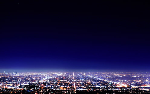 въздушна фотография на град, въздушна фотография на град със светлини, фотография, градска, град, нощ, светлини, градски пейзаж, HD тапет HD wallpaper