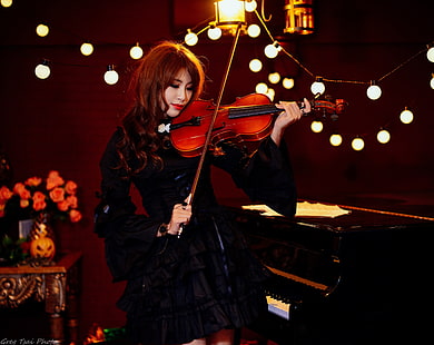 Una mujer tocando el violín, Música, Chica, Hermosa, Mujer, Juego, Violín, Belleza, Modelo, Asia, Violinista, encanto, lillian, Fondo de pantalla HD HD wallpaper