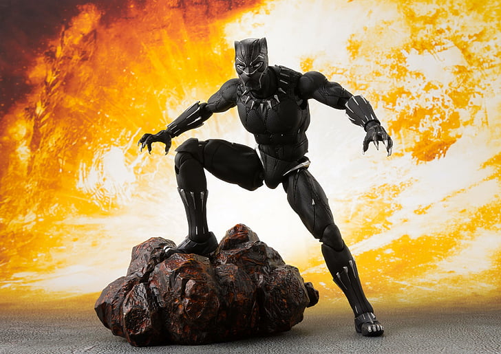 free download | Black Panther, Action figure, 5K, HD wallpaper |  Wallpaperbetter