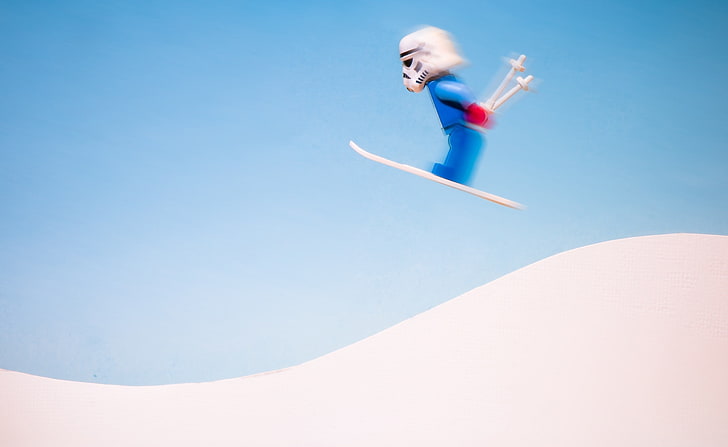 Stormtrooper Skiing, Star Wars Stormtrooper minifig, Funny, Miniature, Sport, Skiing, winter sport, winter season, stormtrooper, Lego, HD wallpaper