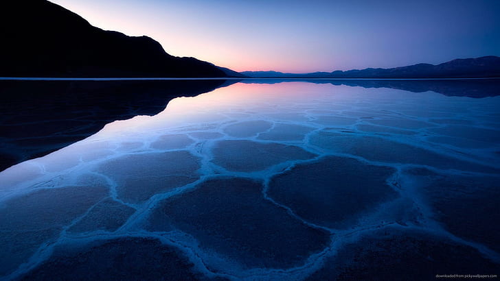 Badwater Basin In Death Valley At Sunrise, mountain, sunrise, lake, silouhette, nature and landscapes, HD wallpaper