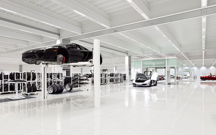 mesa de madera blanca y negra, automóvil, McLaren Technology Center, McLaren MP4-12C, fábricas, Fondo de pantalla HD