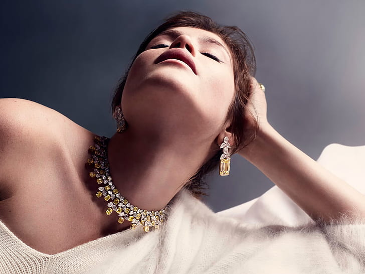 Gemma Arterton, Vanity Fair, Jewelry Supplement, HD wallpaper