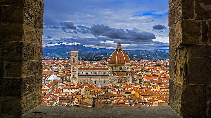 brown and beige temple, architecture, building, city, bricks, Florence, Italy, ancient, church, history, old building, window, clouds, rooftops, hills, Santa Maria del Fiore, HD wallpaper