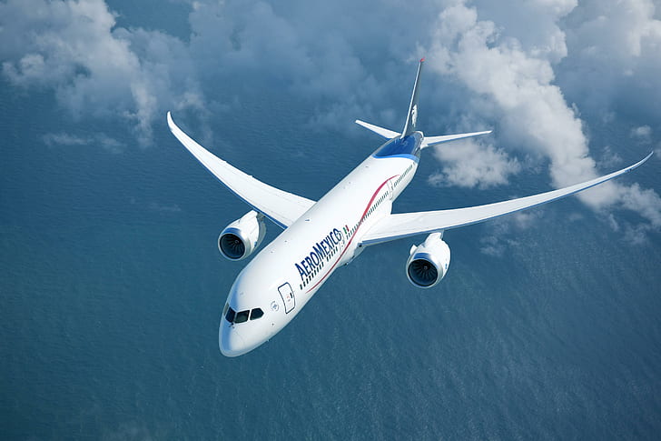 Boeing 787 Aero Mexico, white and blue aeromexico airplane, airliner, boeing, aero, mexico, boeing787, aircraft, HD wallpaper