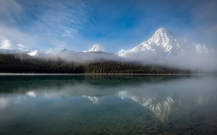 nature, landscape, Canada, lake, mist, forest, mountains, clouds, morning, snowy peak, reflection, water, HD wallpaper