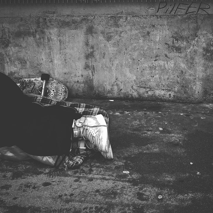 abandoned, adult, black and white, cavalry, citylife, dirty, homeless, life, man, outdoors, pavement, people, person, poor, rejected, road, rough, shoes, skateboard, sleeping, sneakers, street, transportation system, w, HD wallpaper