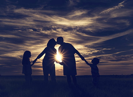 silhouette image of family, children, kiss, family, a ray of sunshine, HD wallpaper HD wallpaper