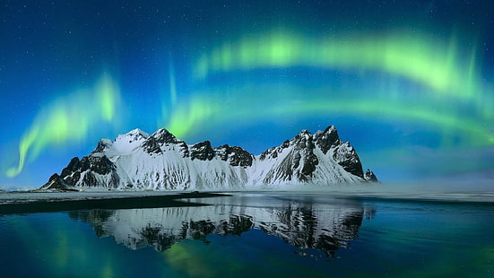 ไฟขั้วโลก, การสะท้อน, ภูเขาที่มีเขา, Hofn, ยอด, Brunnhorn, Eystrahorn, Vestrahorn, ภูมิประเทศ, แสงเหนือ, น้ำ, Stokksnes, อาร์กติก, ปรากฏการณ์, ท้องฟ้า, aurora borealis, บรรยากาศ, ธรรมชาติ, เทือกเขา Vestrahorn, ไอซ์แลนด์, อุทยานแห่งชาติ Vatnajokull, วอลล์เปเปอร์ HD HD wallpaper
