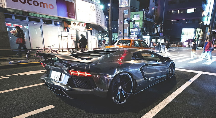 Lamborghini, gray Lamborghini Aventador coupe, Cars, Lamborghini, City, People, night scenes, HD wallpaper