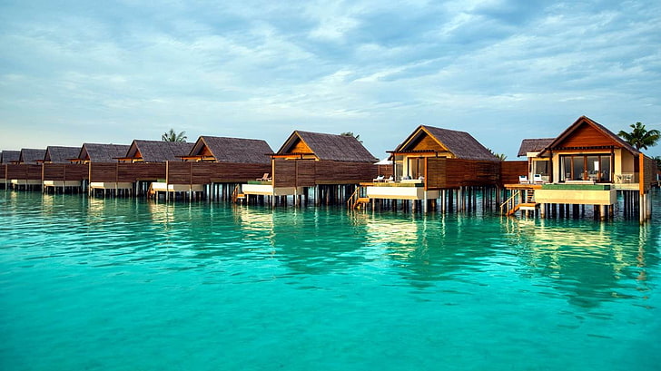 brown wooden house, Maldives, resort, sea, turquoise, bungalow, tropical, water, vacation, summer, landscape, nature, HD wallpaper