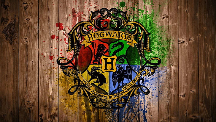decoración floral de pared marrón y verde, Slytherin, Sonserina, Harry Potter, Hogwarts, Gryffindor, Ravenclaw, Hufflepuff, escudo de armas, Fondo de pantalla HD
